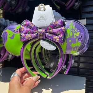 New 2025 Oogie Boogie Bash Glow in the Dark Ears